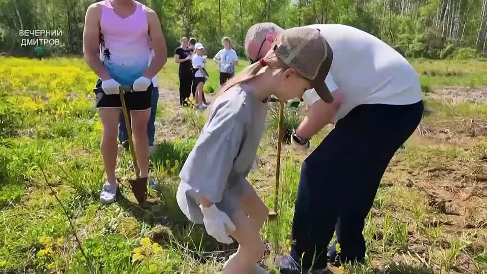 На оперативных совещаниях подводим итоги прошлой недели и обсуждаем текущие задачи