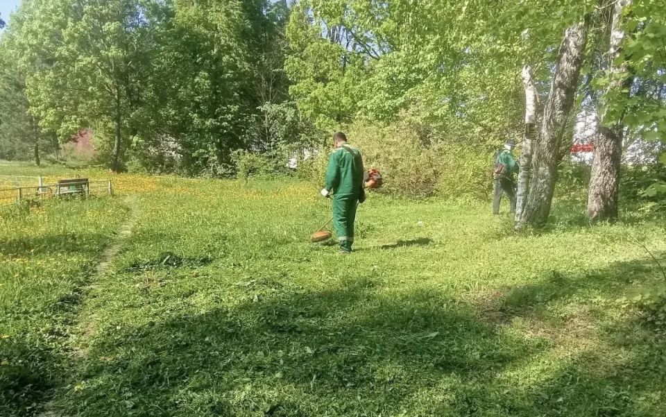 Сотрудники МБУ «Благоустройство СП» продолжают наводить порядок во всех населённых пунктах Сергиево-Посадского округа Сотрудники МБУ «Благоустройство СП» продолжают наводить порядок во всех населённых пунктах Сергиево-Посадского округа