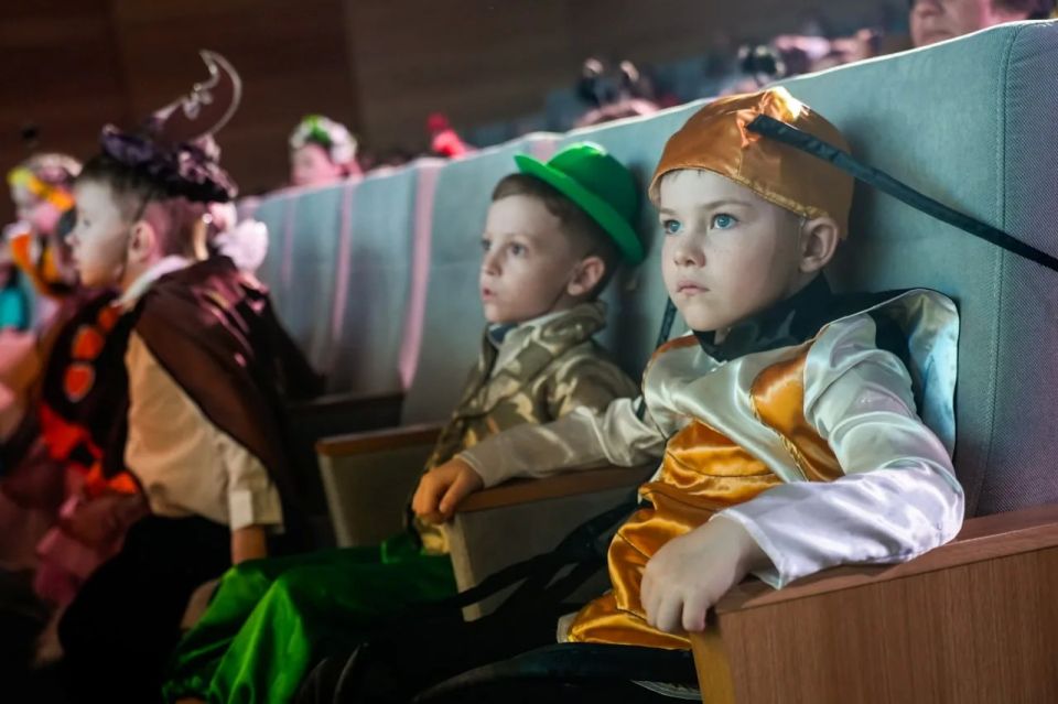 В Мособлдуме подвели итоги конкурса театральных постановок «ЭКОтеатр Подмосковья» В Мособлдуме подвели итоги конкурса театральных постановок «ЭКОтеатр Подмосковья»