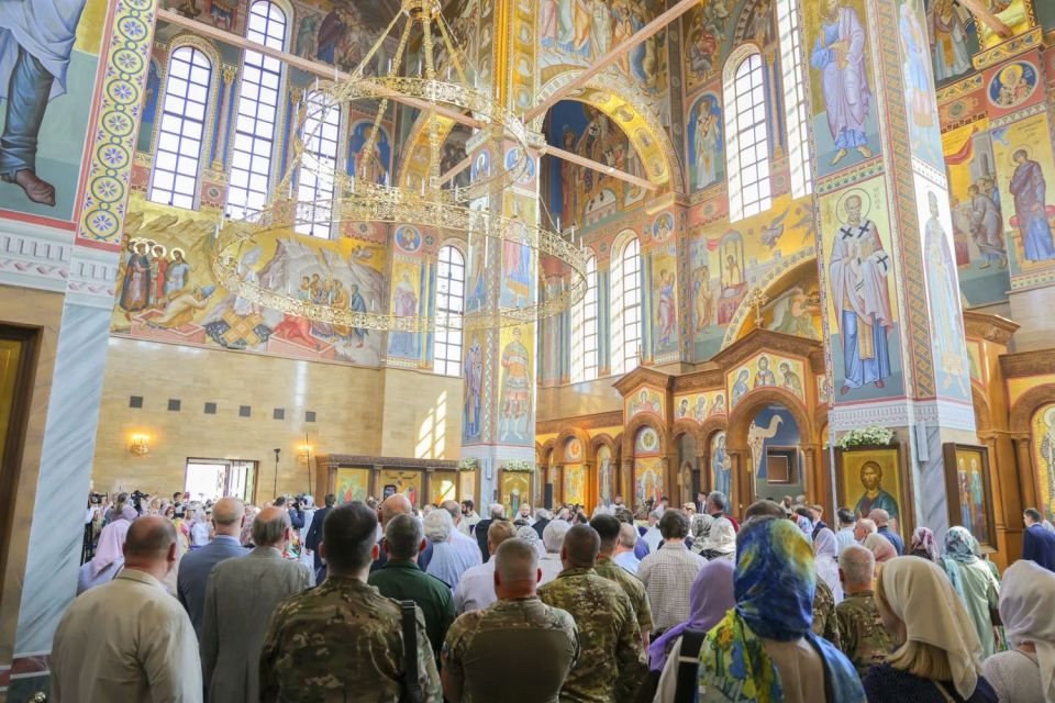 От памятного креста до великого освящения: история храма Вознесения Господня От памятного креста до великого освящения: история храма Вознесения Господня