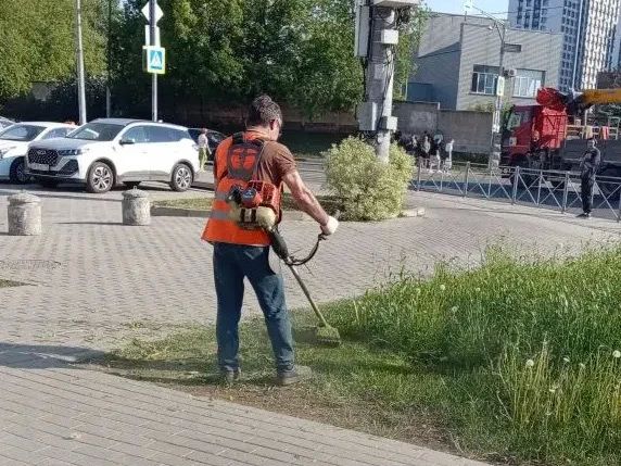 Юлия Купецкая: В округе — ежедневная уборка и порядок на улицах!