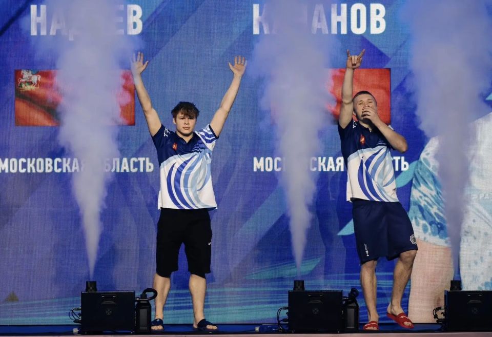 Электростальцы завоевали медали чемпионата России по прыжкам в воду Электростальцы завоевали медали чемпионата России по прыжкам в воду