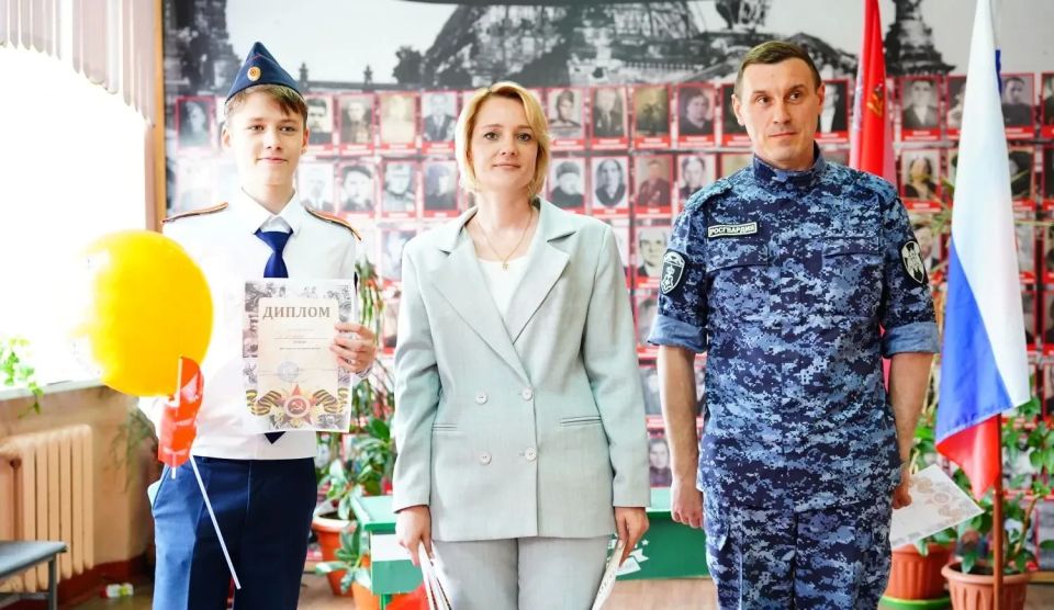 Росгвардейцы вошли в состав жюри патриотического конкурса в Подмосковье Росгвардейцы вошли в состав жюри патриотического конкурса в Подмосковье