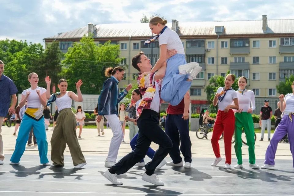 В парке «Дулевский» сегодня было по-настоящему жарко! В парке «Дулевский» сегодня было по-настоящему жарко!
