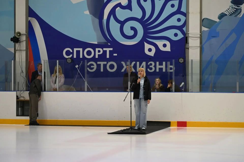 Впервые в Серпухове на Ледовой арене посёлка Пограничный загорелся огонь памяти в честь 81-й годовщины Победы в Великой Отечественной войны Впервые в Серпухове на Ледовой арене посёлка Пограничный загорелся огонь памяти в честь 81-й годовщины Победы в Великой Отечественной войны