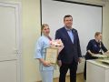 Александр Гречищев: Накануне Дня медицинского работника приехал в Озерскую поликлинику, чтобы лично поздравить сотрудников с их профессиональным праздником