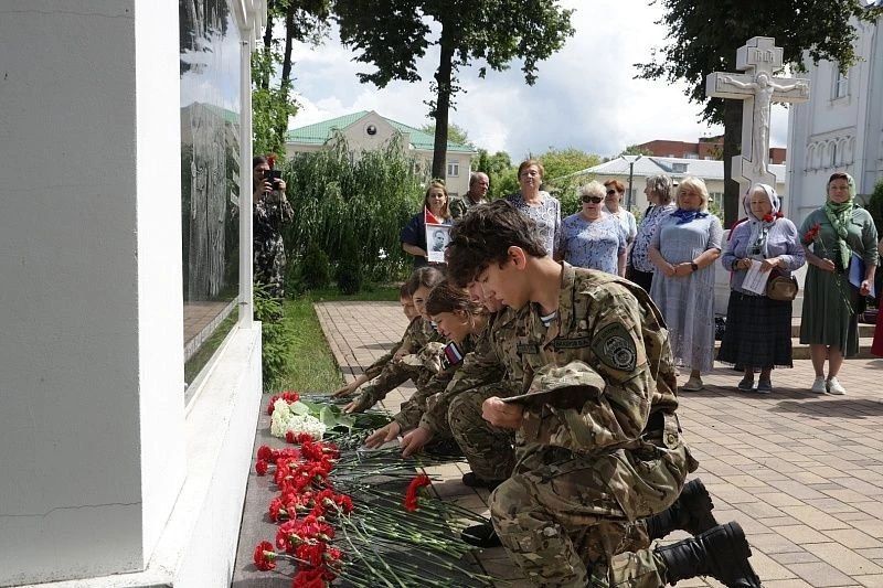 Воскресенцы почтили память земляков-ополченцев Воскресенцы почтили память земляков-ополченцев