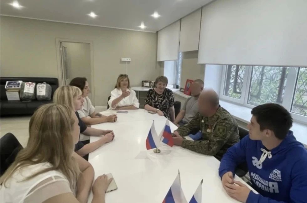 В Серпухове прошла встреча с участниками СВО и отправлен очередной гуманитарный груз В Серпухове прошла встреча с участниками СВО и отправлен очередной гуманитарный груз
