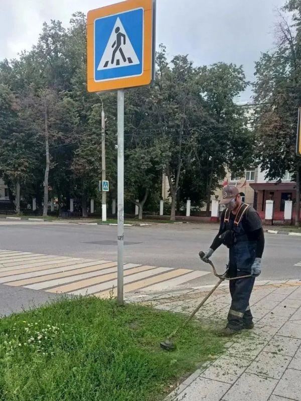За минувшую неделю рабочие устранили 1060 м ям За минувшую неделю рабочие устранили 1060 м ям