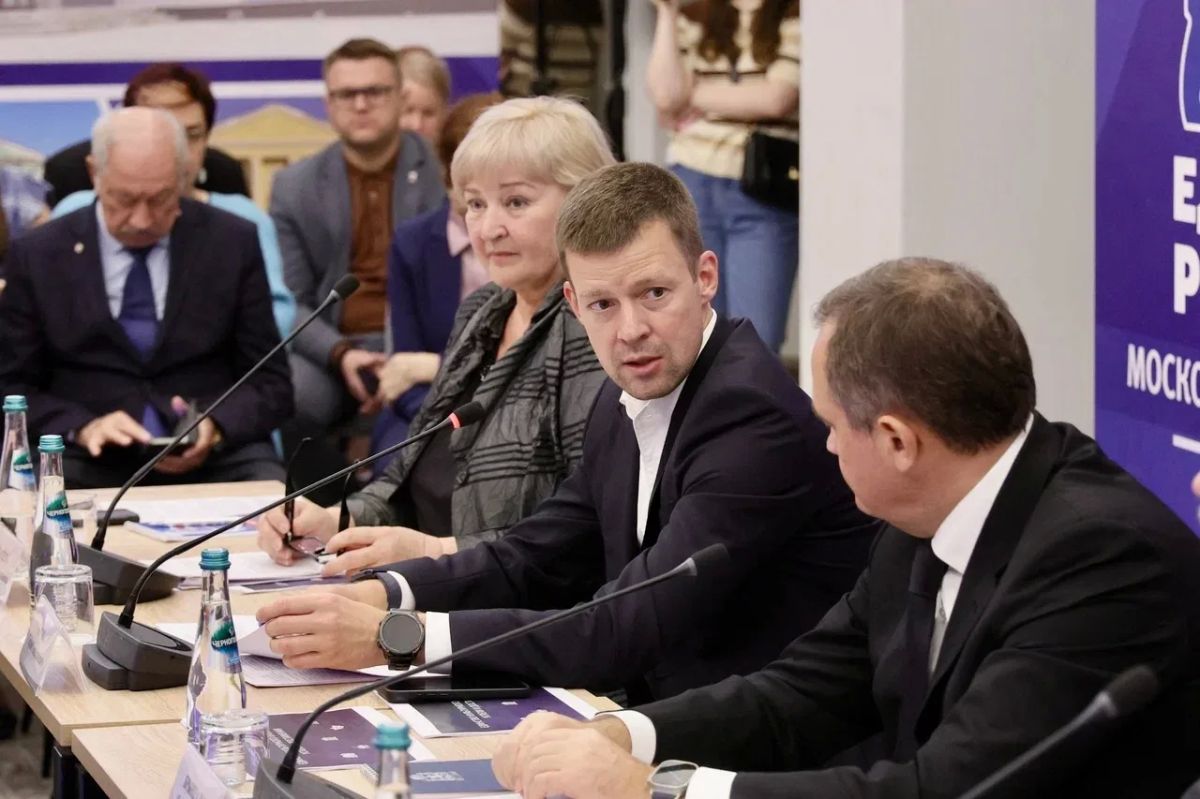 Сергей Юров: Сегодня в ДК «Кучино» прошел круглый стол, посвящённый вопросам развития культуры Сергей Юров: Сегодня в ДК «Кучино» прошел круглый стол, посвящённый вопросам развития культуры