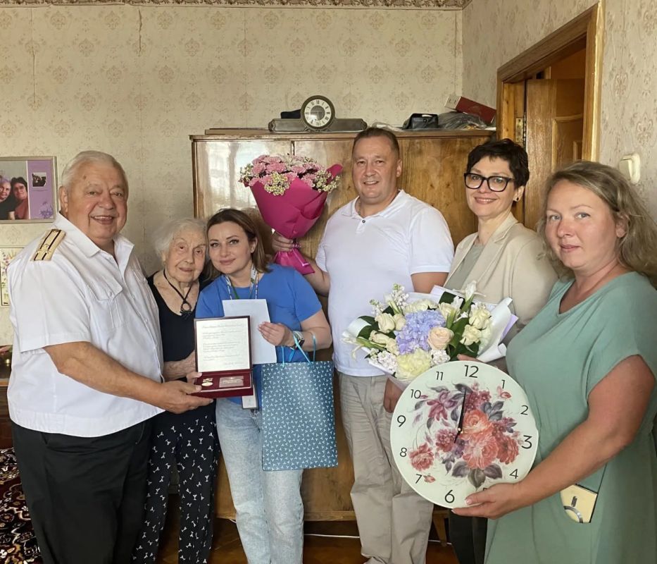 Свой 106 день рождения отметила Лидия Михайловна Ермачкова