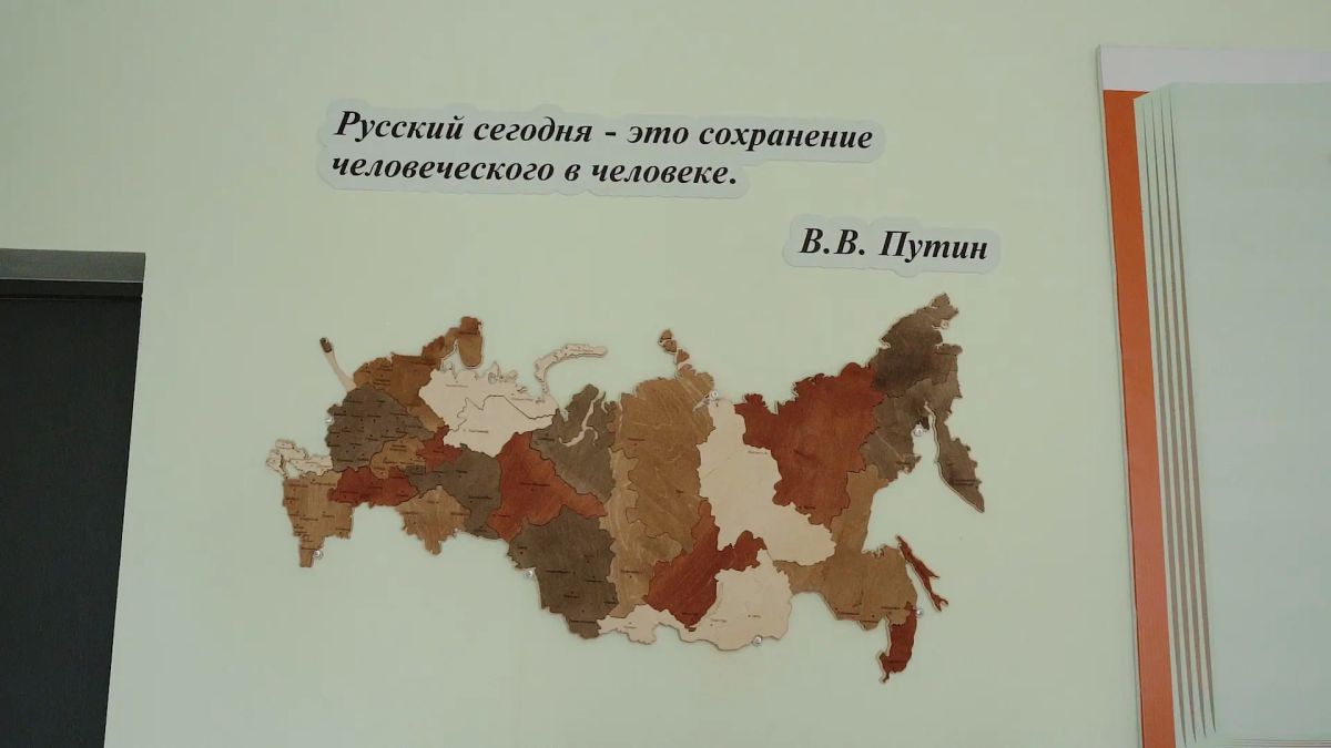 «С годами любовь к профессии только усиливается, я рада, что выбрала этот путь, работа меня не тяготит, она является неотъемлемой частью меня» «С годами любовь к профессии только усиливается, я рада, что выбрала этот путь, работа меня не тяготит, она является неотъемлемой частью меня»