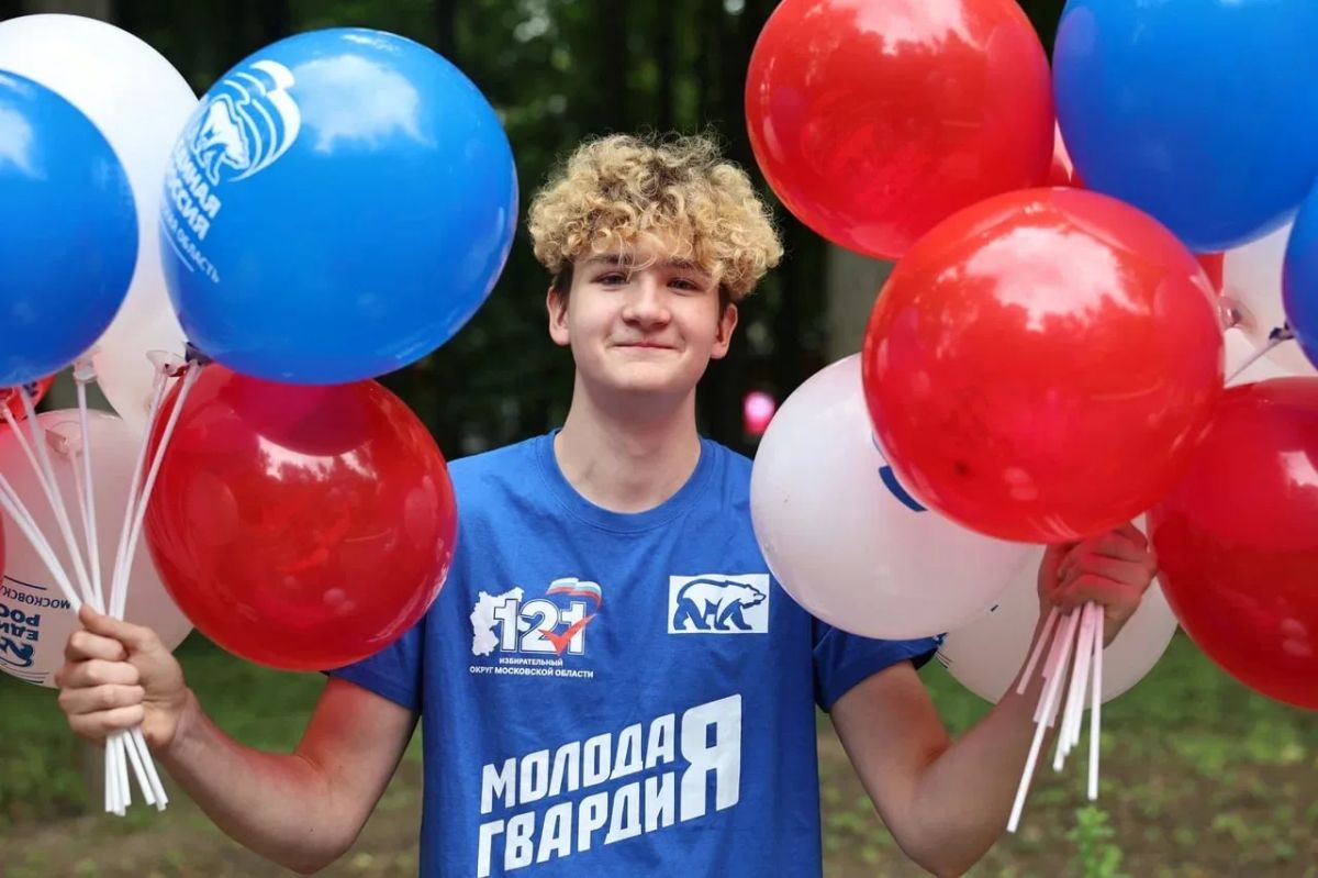8 июля в России отмечают День семьи, любви и верности 8 июля в России отмечают День семьи, любви и верности