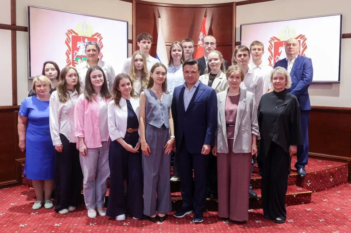 Коломенская школьница стала участницей встречи с губернатором Московской области