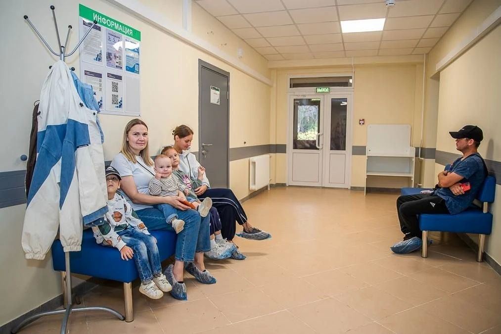 Андрей Иванов: Вместе с главным врачом Одинцовской областной больницы Иваном Каприным оценили качество ремонта Часцовской амбулатории Андрей Иванов: Вместе с главным врачом Одинцовской областной больницы Иваном Каприным оценили качество ремонта Часцовской амбулатории