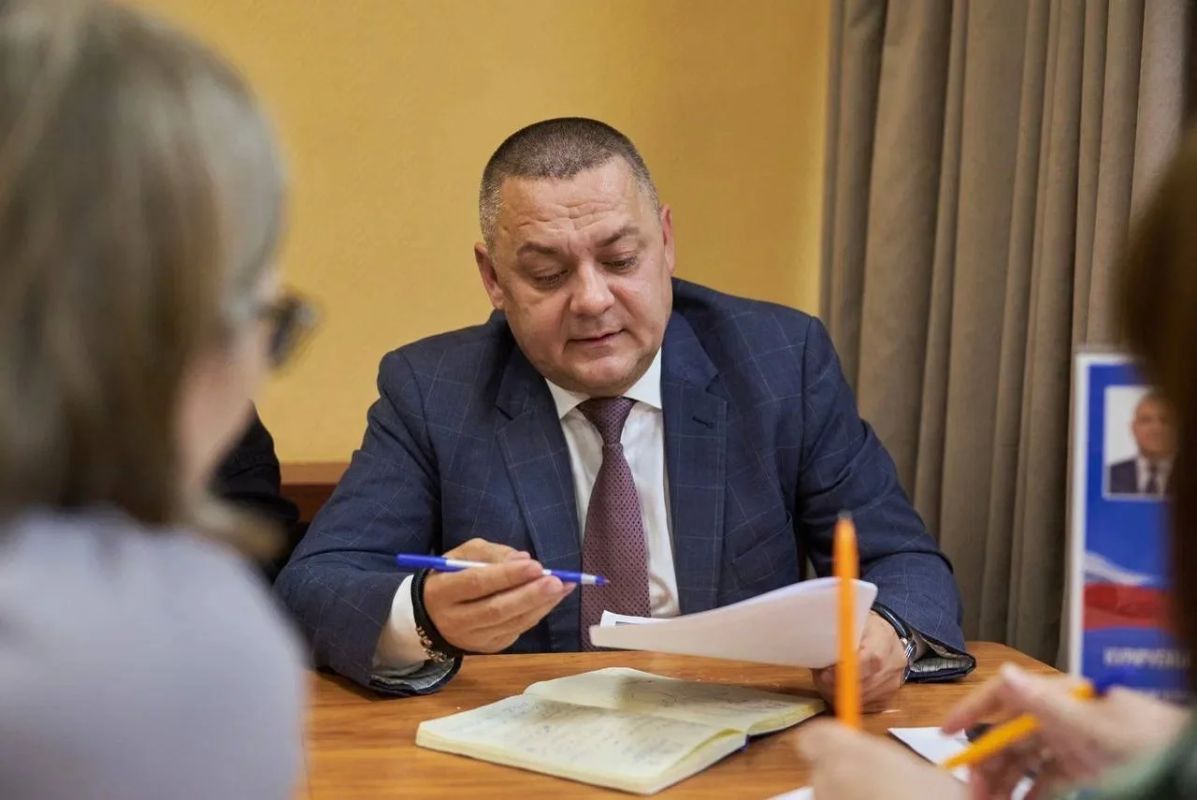 Михаил Собакин: В ходе «Выездной администрации» встретились с жителями деревни Чепелево и окрестных населённых пунктов Михаил Собакин: В ходе «Выездной администрации» встретились с жителями деревни Чепелево и окрестных населённых пунктов