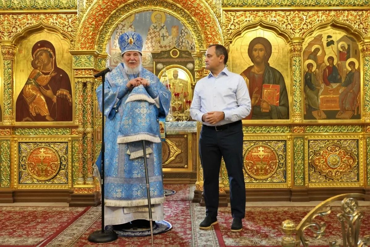 Великая святыня в Реутове: Божественная литургия совершена перед иконой «Троеручица» Великая святыня в Реутове: Божественная литургия совершена перед иконой «Троеручица»