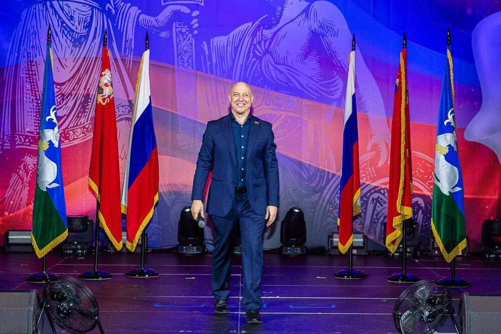 Андрей Иванов: Мы постарались сделать всё, чтобы Бал медалистов стал ярким событием в жизни ребят и запомнился на долгие годы Андрей Иванов: Мы постарались сделать всё, чтобы Бал медалистов стал ярким событием в жизни ребят и запомнился на долгие годы