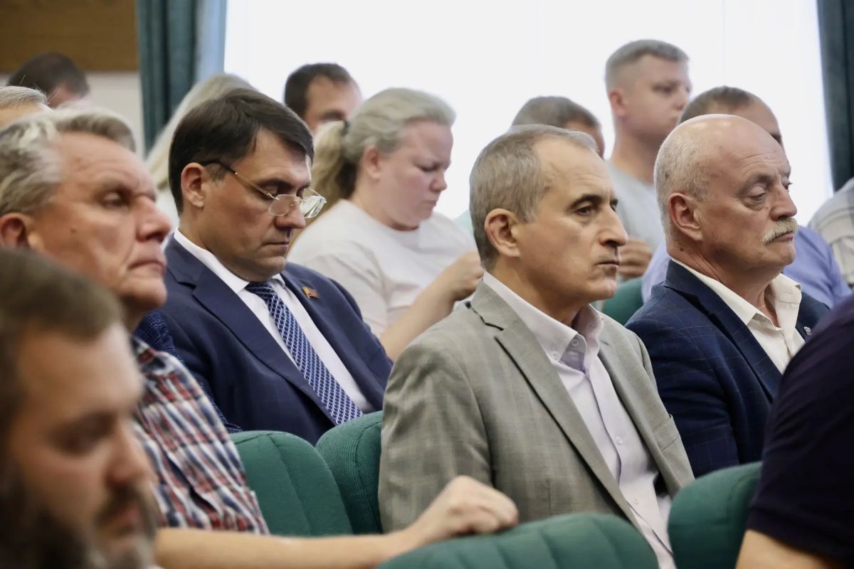 Понедельник – день ответов: на оперативном совещании разобрали всё, что волнует жителей Понедельник – день ответов: на оперативном совещании разобрали всё, что волнует жителей