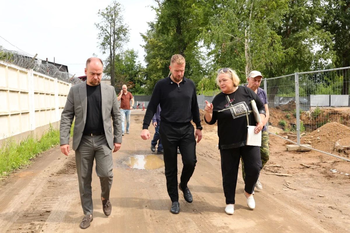В деревне Грибки обновляют систему водоотведения
