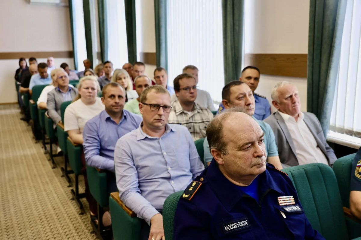 Понедельник – день ответов: на оперативном совещании разобрали всё, что волнует жителей Понедельник – день ответов: на оперативном совещании разобрали всё, что волнует жителей