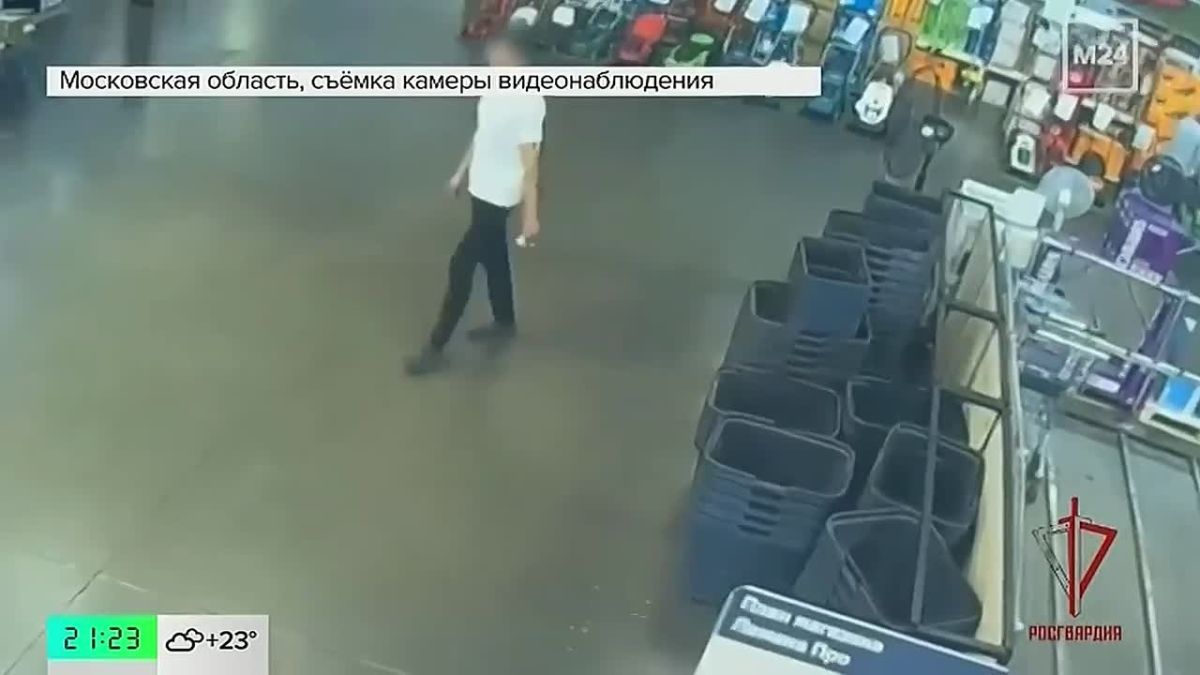 #СМИоНас. Сотрудники Ленинского отдела вневедомственной охраны пресекли сразу две кражи в одном строительном гипермаркете: сначала в рюкзаке у мужчины едва не "потерялся" лазерный уровень, а спустя несколько часов другой...