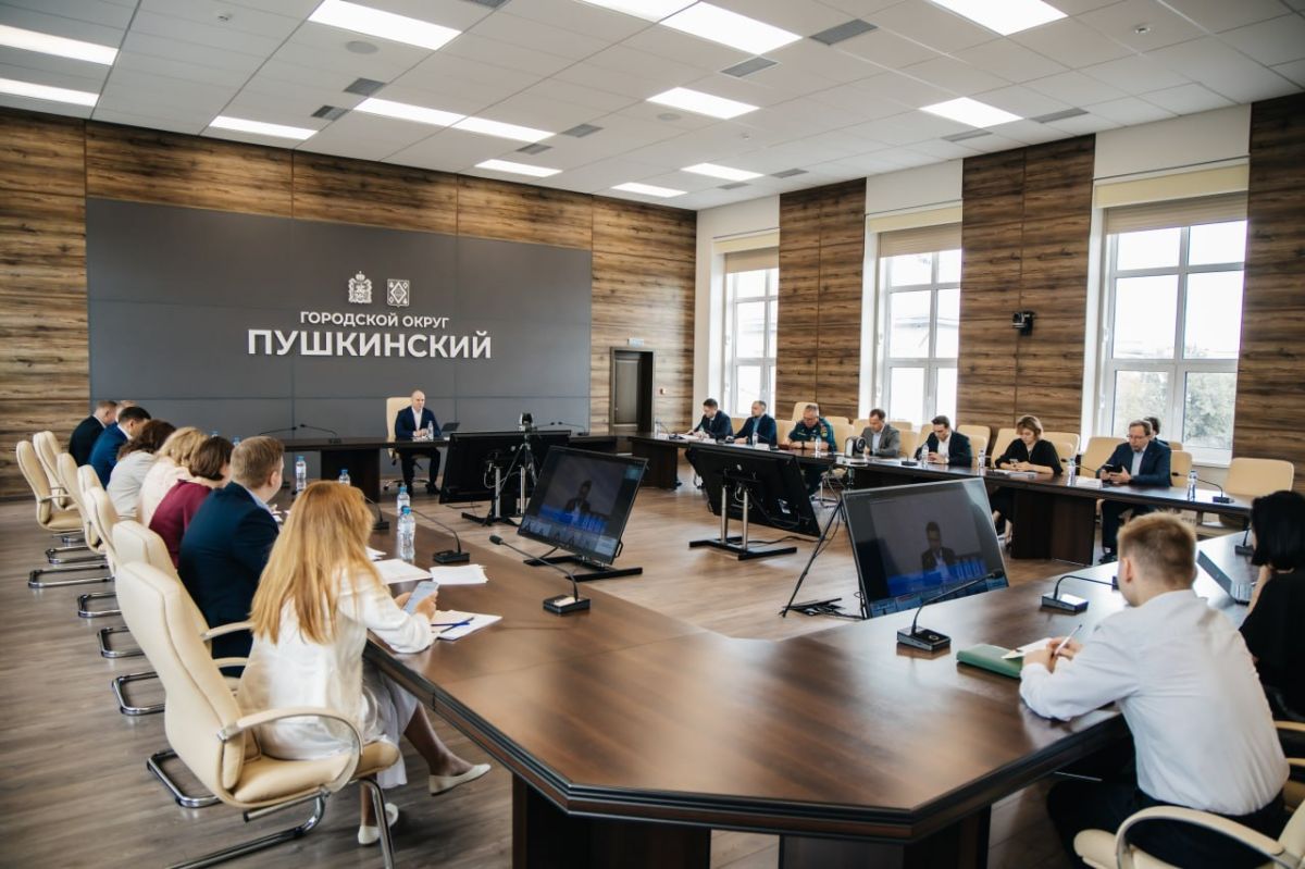 Сегодня под председательством губернатора Московской области Андрея Воробьёва состоялось очередное совещание Сегодня под председательством губернатора Московской области Андрея Воробьёва состоялось очередное совещание