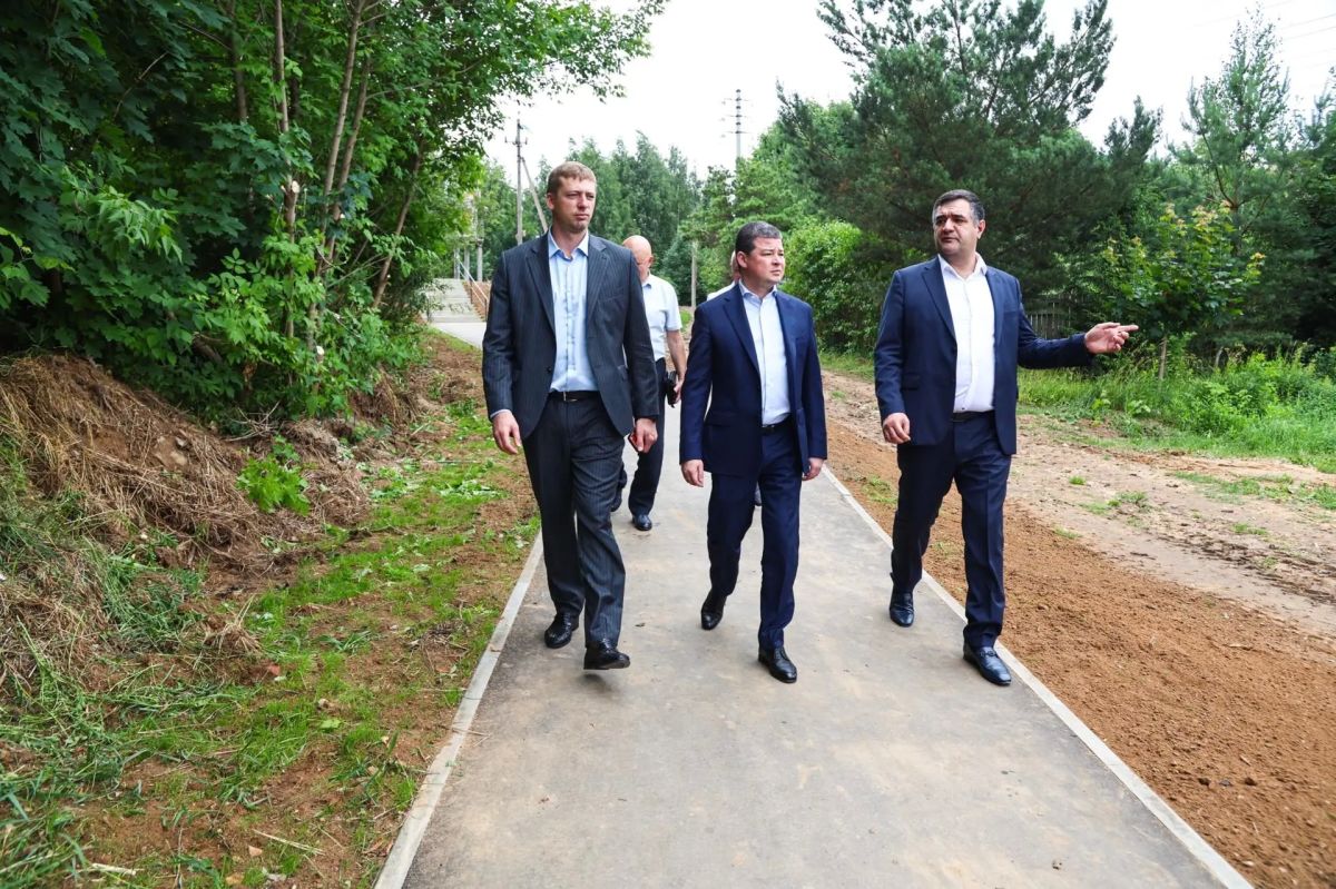 Глава округа Эдуард Малышев посетил территориальное управление «Юго-Западное»