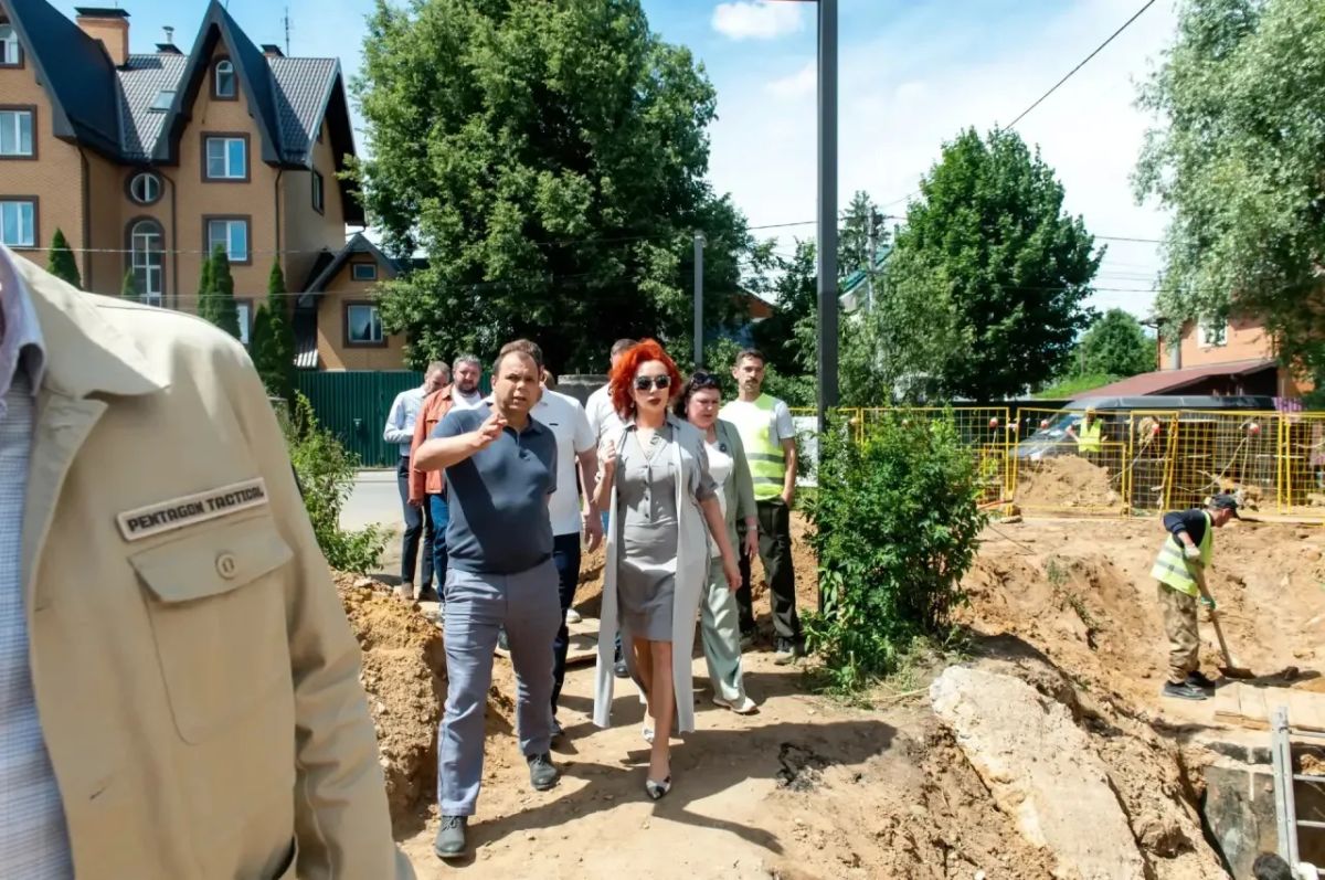 Татьяна Витушева: С рабочим выездом посетила Павловскую Слободу, где проверила ход выполнения ряда важных мероприятий по развитию и благоустройству территории Татьяна Витушева: С рабочим выездом посетила Павловскую Слободу, где проверила ход выполнения ряда важных мероприятий по развитию и благоустройству территории