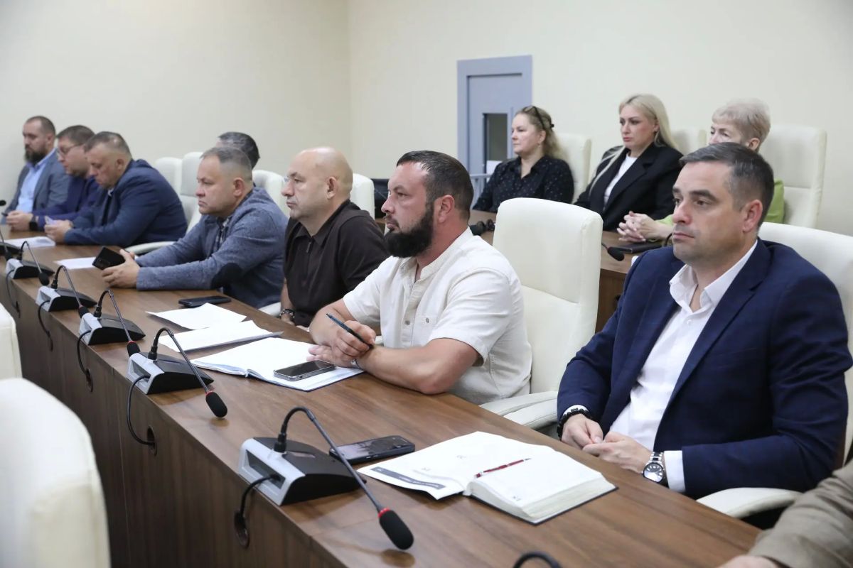 Меры поддержки предпринимательства и работу медицинских учреждений обсудили на оперативном совещании в Долгопрудном Меры поддержки предпринимательства и работу медицинских учреждений обсудили на оперативном совещании в Долгопрудном