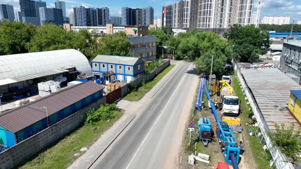В Люберцах впервые в Подмосковье восстанавливают магистральный водопровод по инновационной системе «ролл-даун» В Люберцах впервые в Подмосковье восстанавливают магистральный водопровод по инновационной системе «ролл-даун»