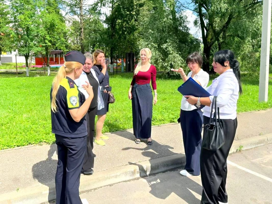 В муниципальных образованиях Подмосковья началась ежегодная процедура приемки школ, детских садов и организаций дополнительного образования к новому учебному году В муниципальных образованиях Подмосковья началась ежегодная процедура приемки школ, детских садов и организаций дополнительного образования к новому учебному году