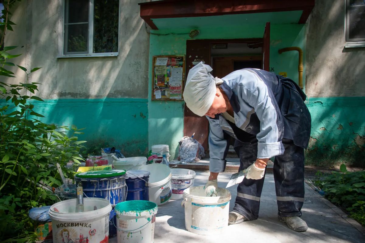 До конца года в Городском округе Коломна приведут в порядок почти 250 подъездов в многоквартирных домах: 180 – в Коломне, 58 — в Озёрах, 11 — в сельских населенных пунктах До конца года в Городском округе Коломна приведут в порядок почти 250 подъездов в многоквартирных домах: 180 – в Коломне, 58 — в Озёрах, 11 — в сельских населенных пунктах
