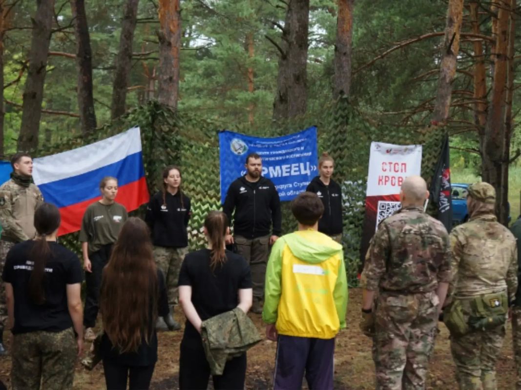 Центр «Армеец» и «Волонтёры Подмосковья» провели тренинг по оказанию первой помощи Центр «Армеец» и «Волонтёры Подмосковья» провели тренинг по оказанию первой помощи