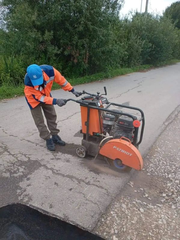 В Солнечногорске продолжается ямочный ремонт дорог В Солнечногорске продолжается ямочный ремонт дорог