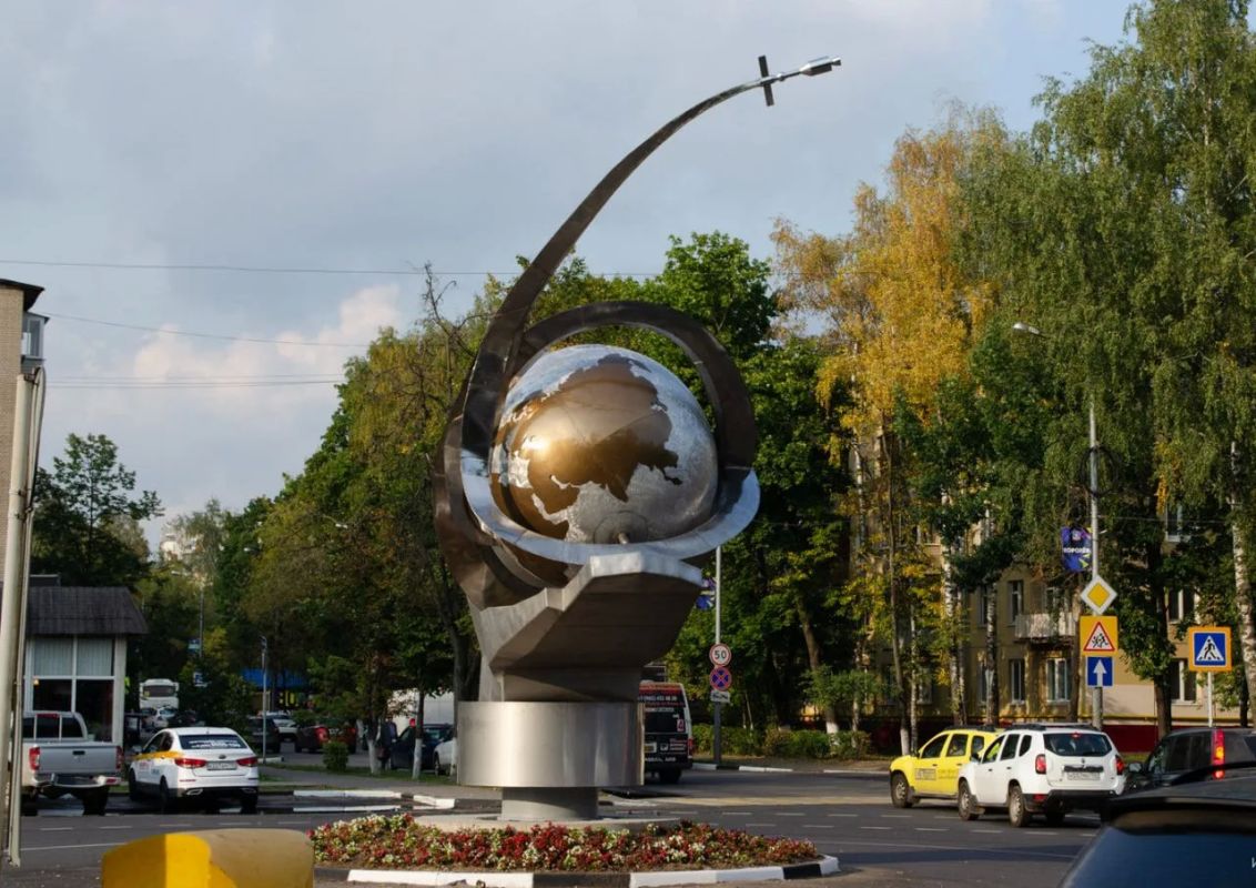#ДЕНЬВИСТОРИИКОСМОСА. 17 июля 1975 года состоялось одно из самых значимых событий в истории космонавтики — первая в мире стыковка космических кораблей разных стран #ДЕНЬВИСТОРИИКОСМОСА. 17 июля 1975 года состоялось одно из самых значимых событий в истории космонавтики — первая в мире стыковка космических кораблей разных стран