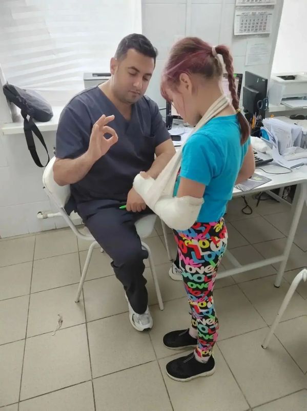 Лето без травм: врач Дмитровской больницы рассказал, как защитить детей во время активного отдыха
