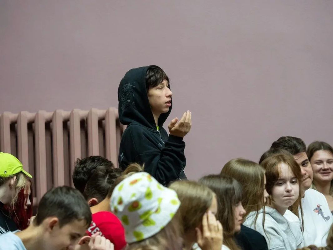 В ДОЛ «Бауманец» состоялось профильное занятие по применению первичных средств пожаротушения В ДОЛ «Бауманец» состоялось профильное занятие по применению первичных средств пожаротушения