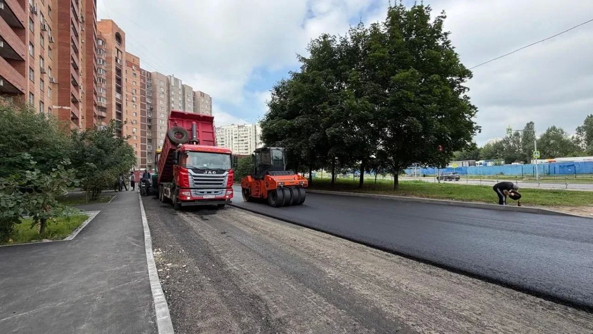 Еще один двор благоустроили в Дзержинском на ул. Угрешской Еще один двор благоустроили в Дзержинском на ул. Угрешской