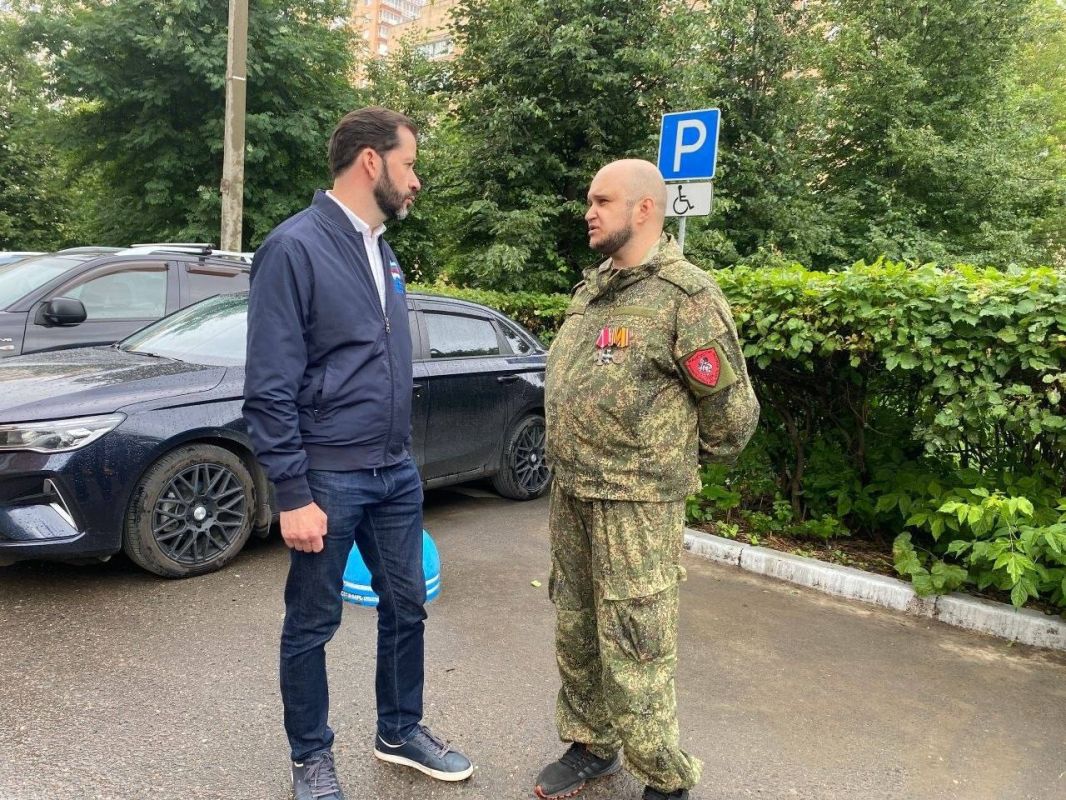 Григорий Артамонов: Поддержка защитников Отечества – это не формальные беседы Григорий Артамонов: Поддержка защитников Отечества – это не формальные беседы