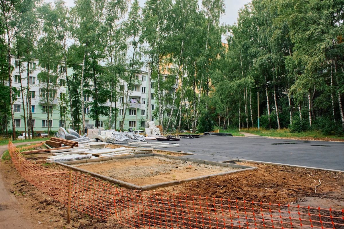 Сегодня вместе с моим заместителем Николаем Михайлиным проверили ход работ сразу на двух объектах благоустройства в микрорайоне Серебрянка города Пушкино Сегодня вместе с моим заместителем Николаем Михайлиным проверили ход работ сразу на двух объектах благоустройства в микрорайоне Серебрянка города Пушкино
