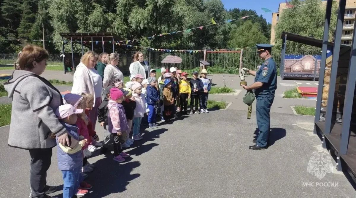 В дошкольном отделении Краснопоймовской школы прошла тренировка по гражданской обороне В дошкольном отделении Краснопоймовской школы прошла тренировка по гражданской обороне