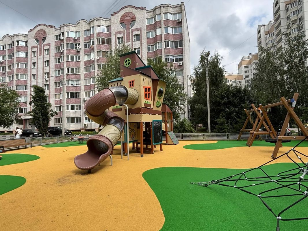В Рекинцо-2 открылась самая большая детская площадка Солнечногорска! В Рекинцо-2 открылась самая большая детская площадка Солнечногорска!