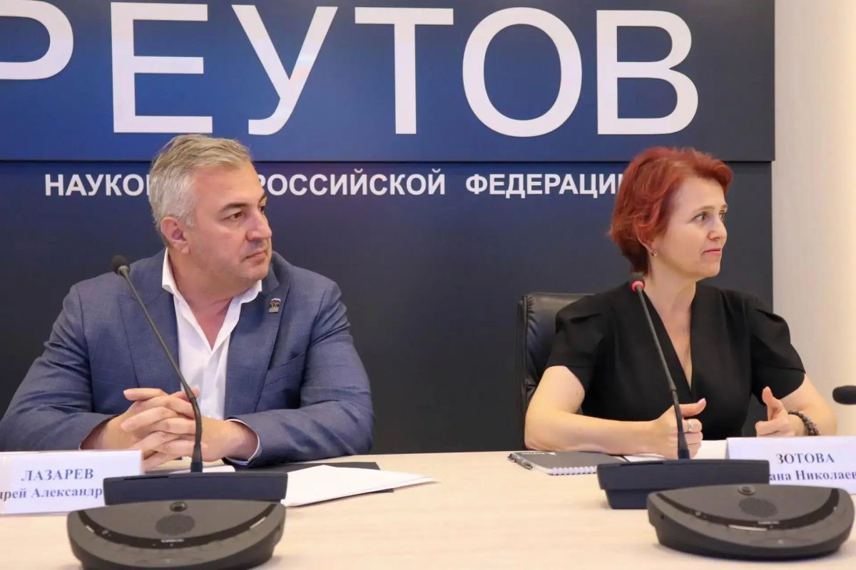 В преддверии Дня работника торговли в Реутове обсудили вопросы сферы