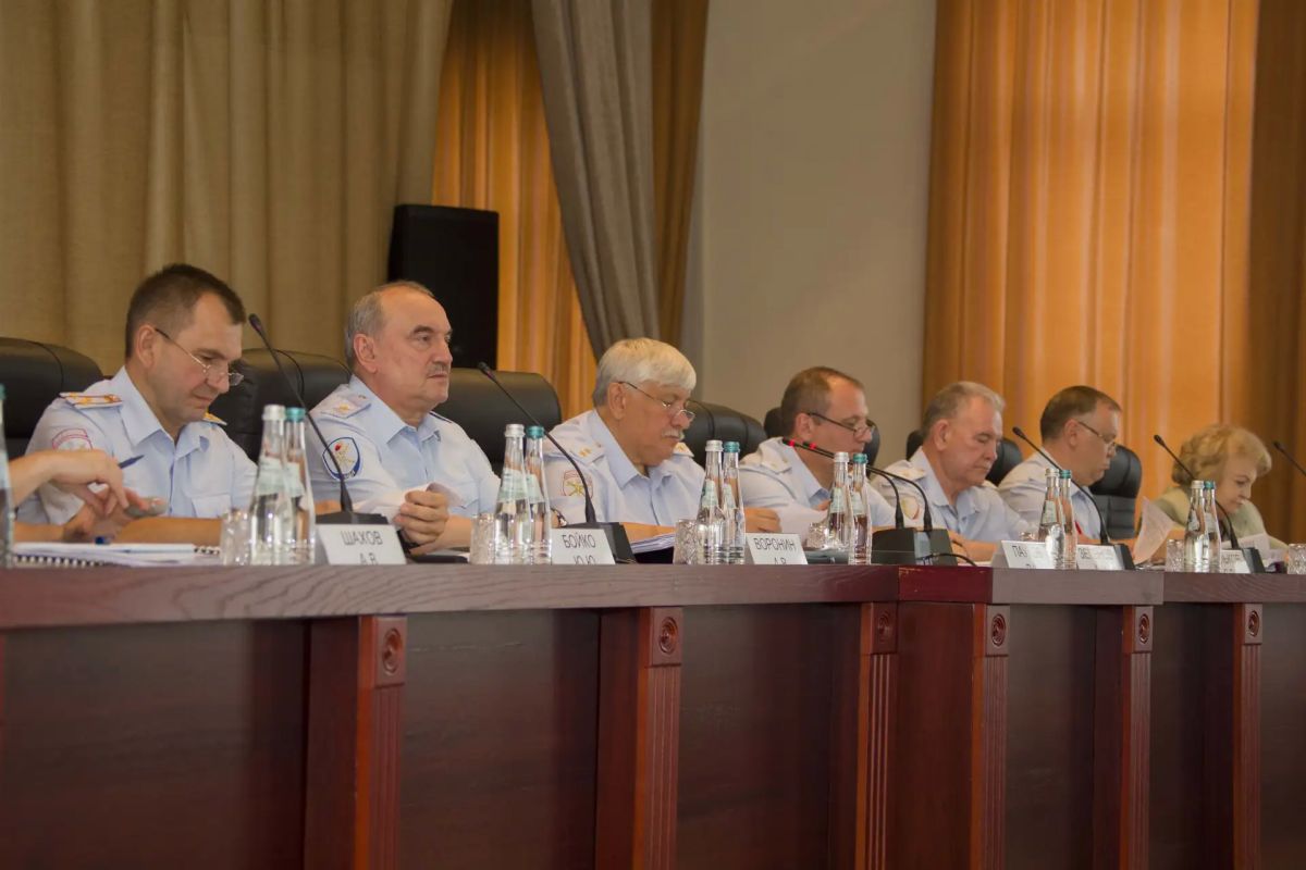 х лиц.. Одной из основных задач остается профилактическая деятельность х лиц.. Одной из основных задач остается профилактическая деятельность