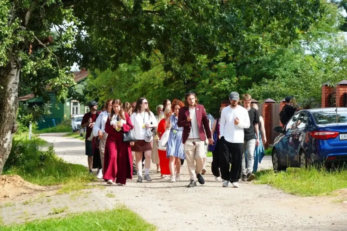 В Сергиевом Посаде проходит девятидневная студенческая экспедиция в рамках всероссийского проекта «Открываем Россию заново», реализуемого по инициативе Фонда развития г. Сергиев Посад