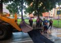 Сотрудники городского предприятия «Автобытдор» продолжают точечный ремонт дорог