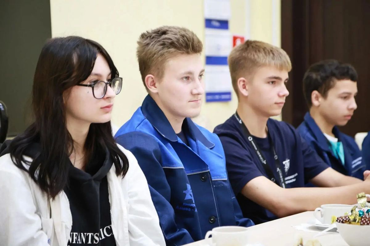 Летняя трудовая практика для подростков: первый шаг в профессию Летняя трудовая практика для подростков: первый шаг в профессию