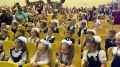С Днём знаний!. Сегодня во всех школах нашего города проходят торжественные линейки и звенят первые звонки