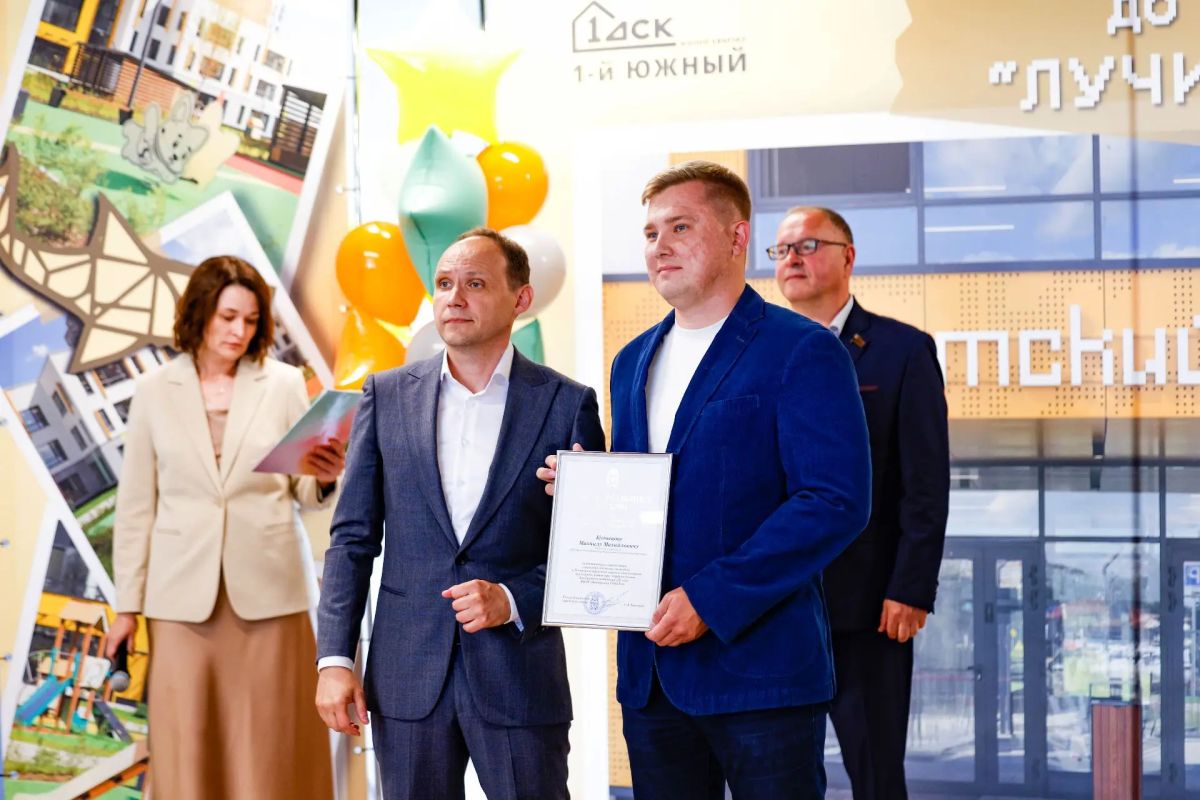 Станислав Каторов: Сегодня открыли новое дошкольное отделение «Лучик» в ЖК «Первый Южный» — 330 мест, 13 групп Станислав Каторов: Сегодня открыли новое дошкольное отделение «Лучик» в ЖК «Первый Южный» — 330 мест, 13 групп